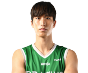 https://img.chinaewallet.com/img/basketball/player/97d4e3637bce3393cedc060b62bbcf2c.png